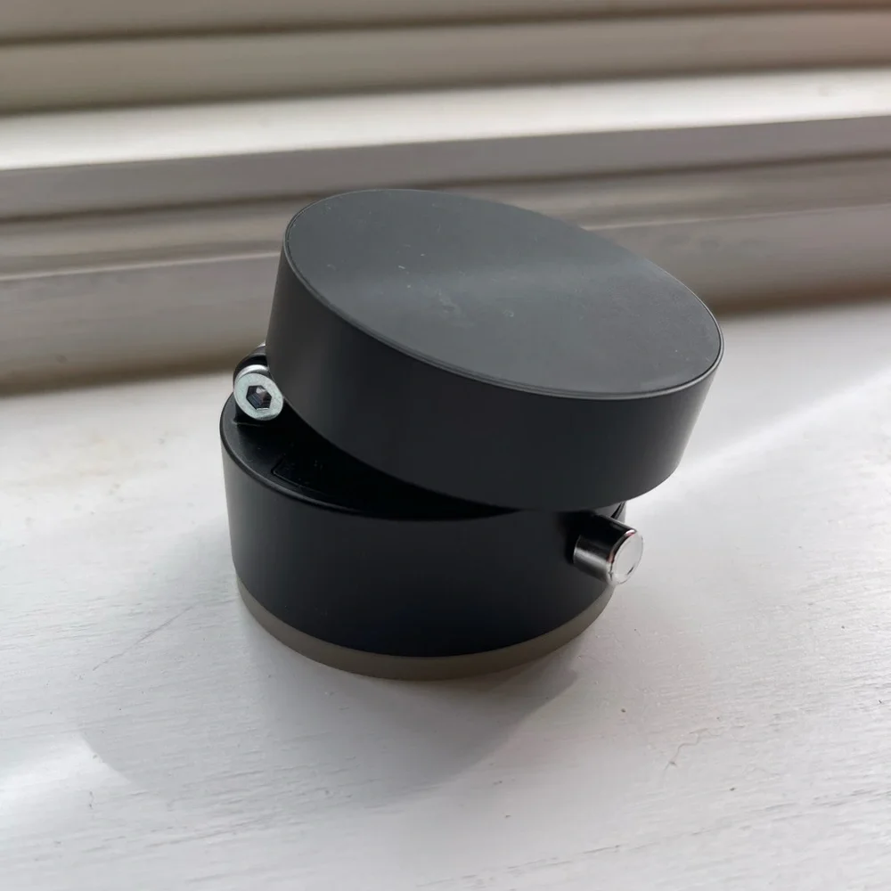 Sleek Black Adjustable Magnetic Phone Stand